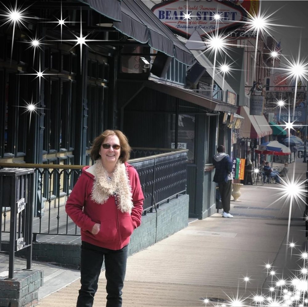 Meet your Posher, Lynne